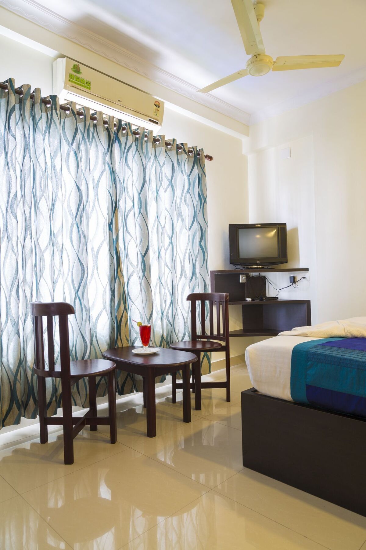 Hotel Sm Regency Kochi Luaran gambar